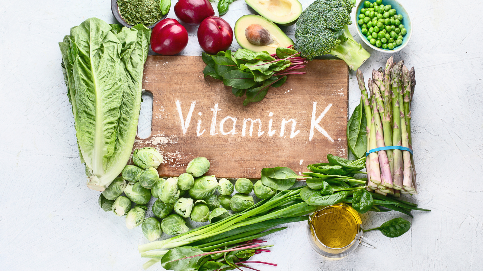 Vitamin K2: Alle Fakten über Wirkung, Dosierung, Mangel und Anwendung